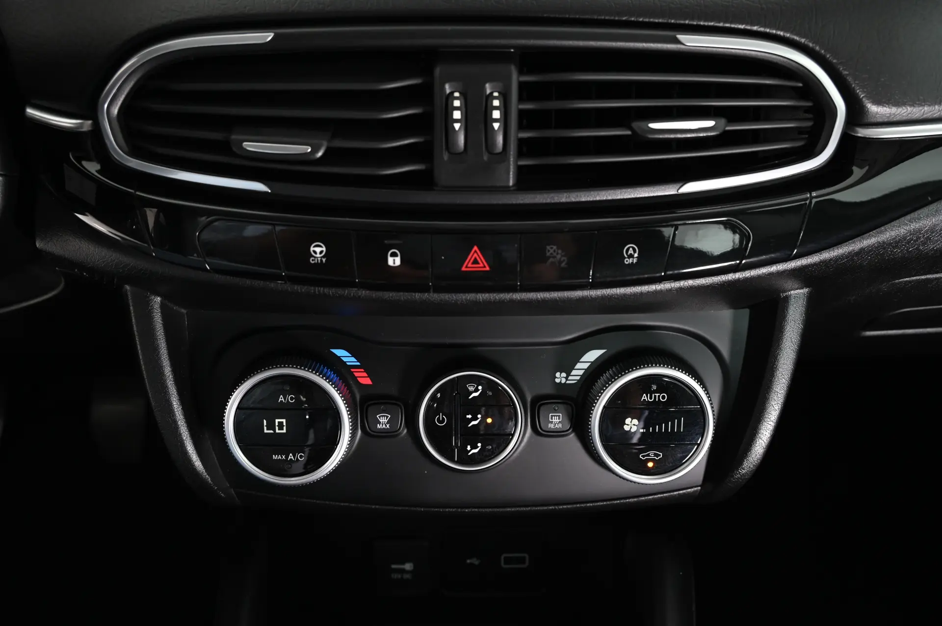 Fiat Tipo 1.3 MultiJet 18