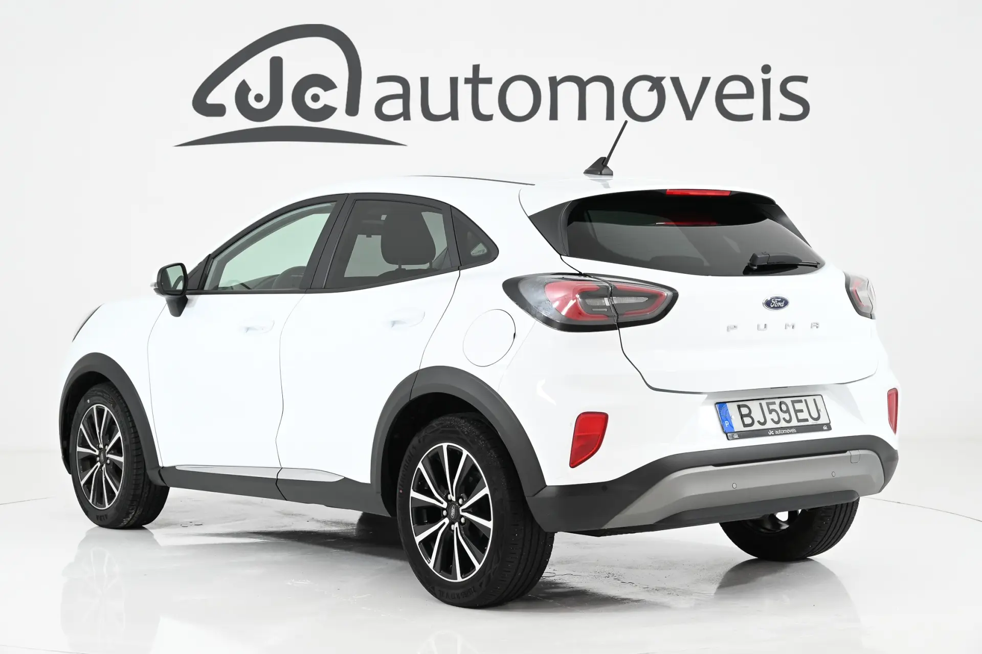 Ford Puma 1.0 EcoBoost MHEV Titanium 2