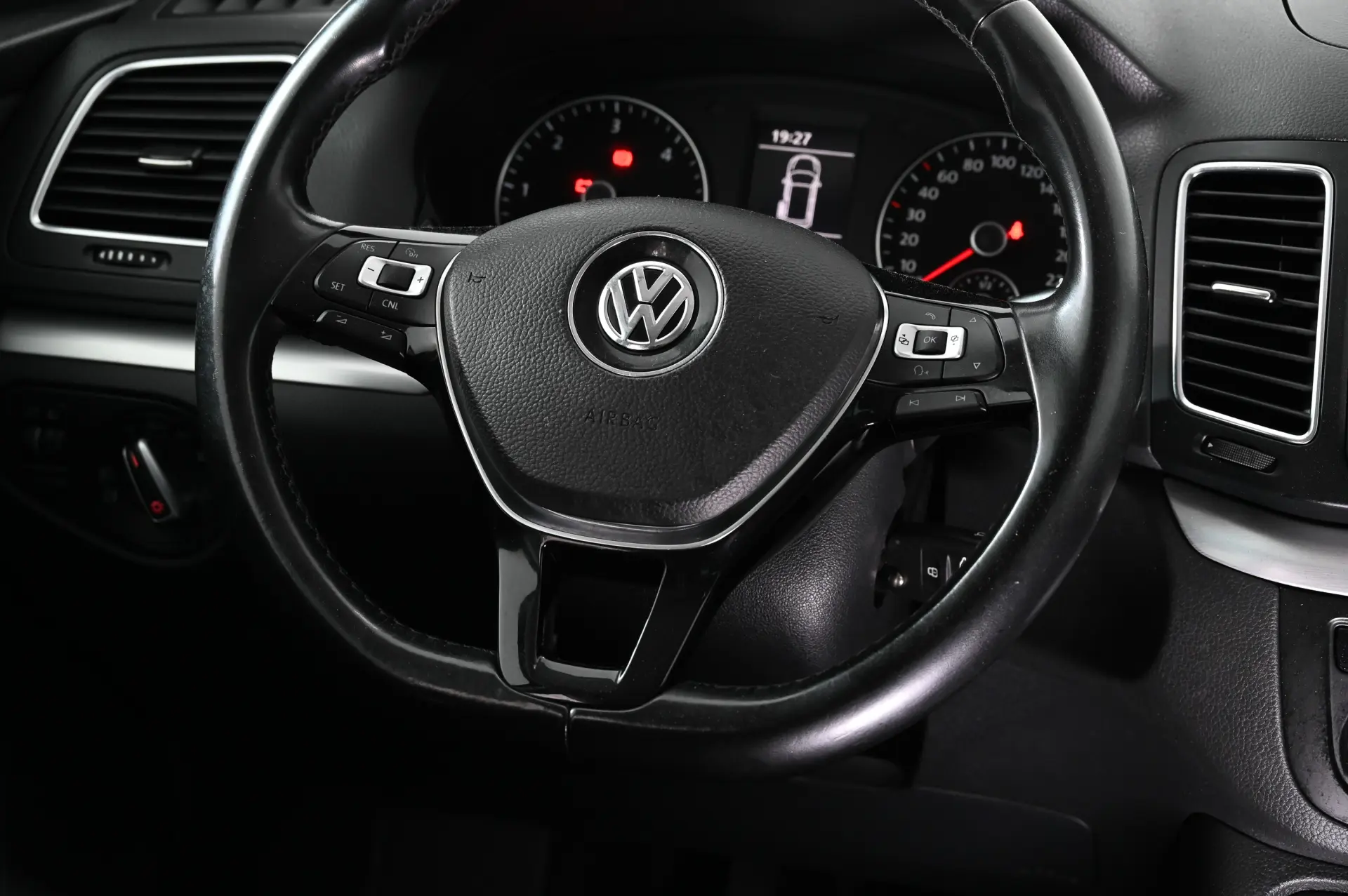 Volkswagen Sharan 2.0 TDI Confortline 15