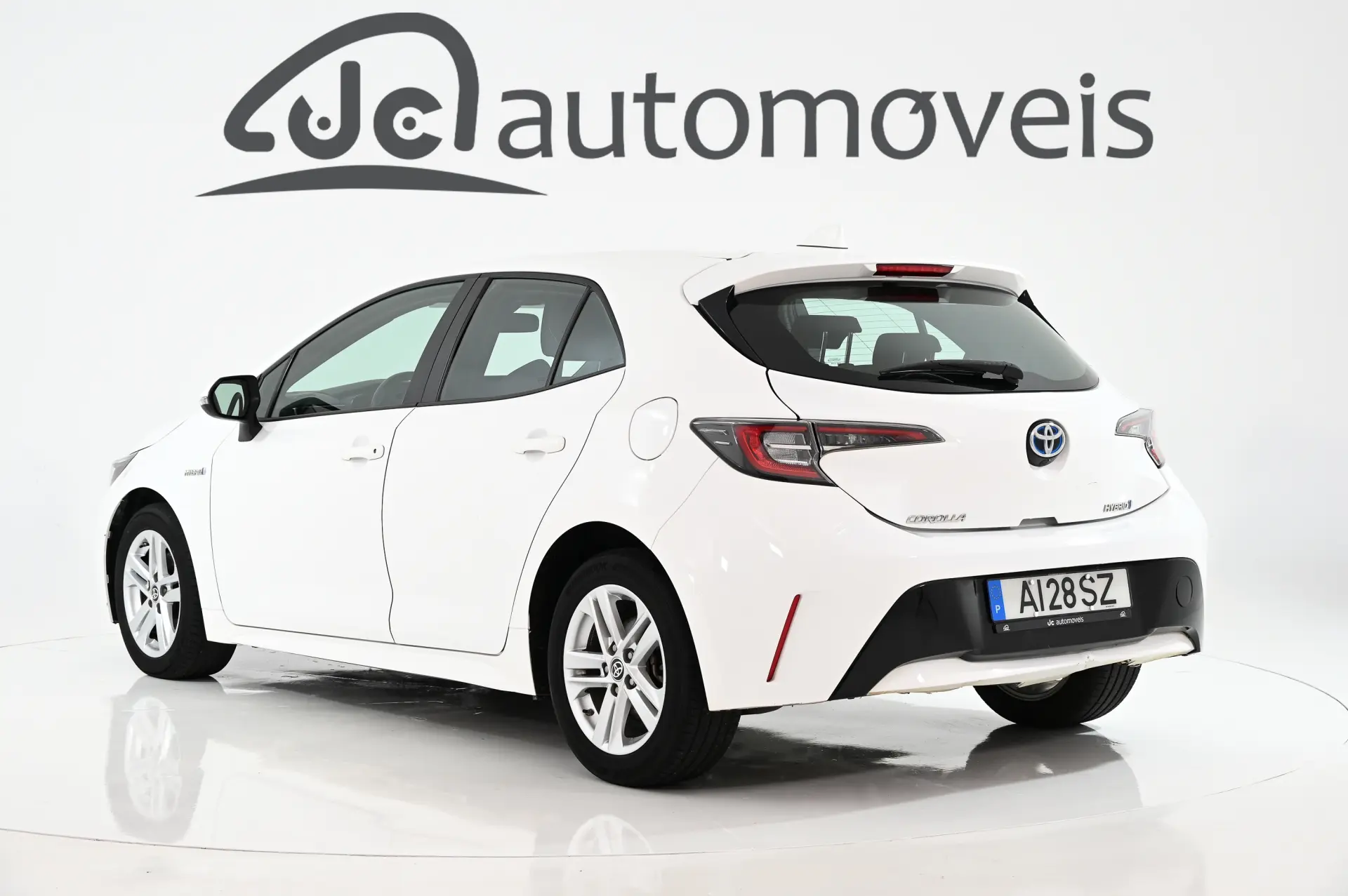 Toyota Corolla 1.8 Hybrid Comfort 2