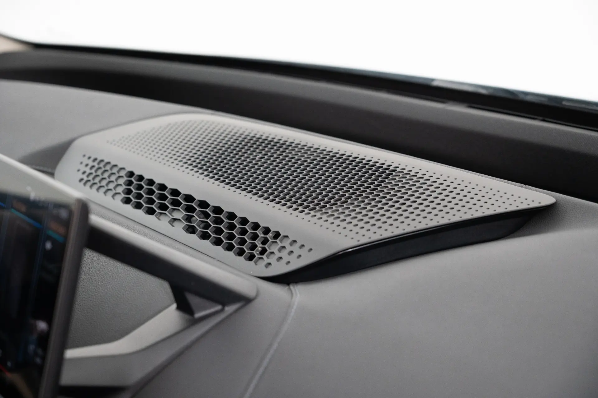 BMW iX xDrive 40 38