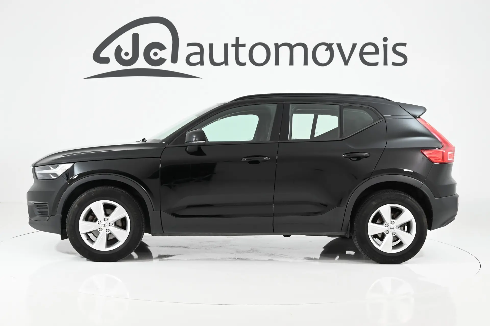 Volvo XC 40 1.5 T2 Momentum 7