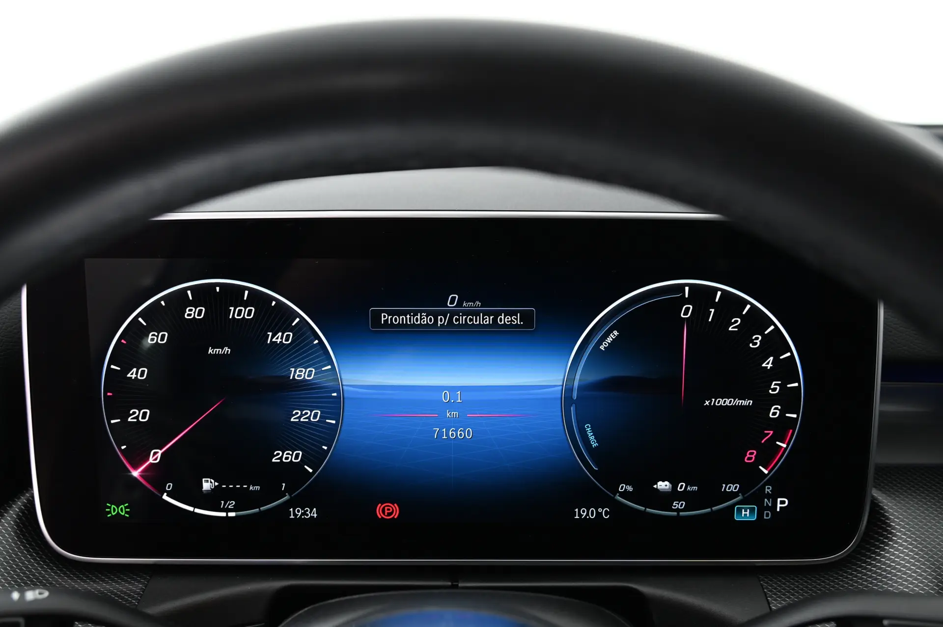 Mercedes-Benz C 300 e Avantgarde 16