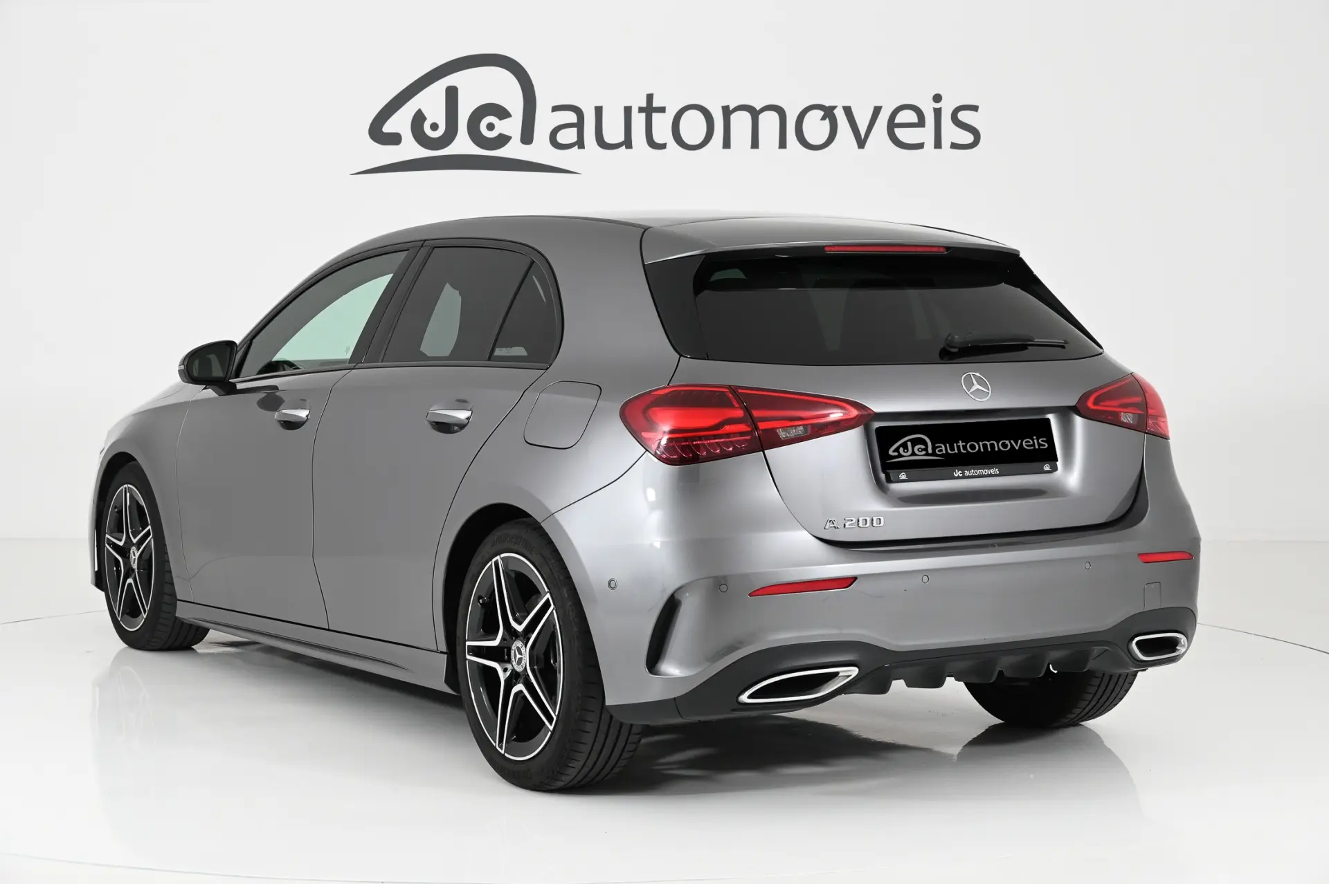 Mercedes-Benz A 200 Outro 2