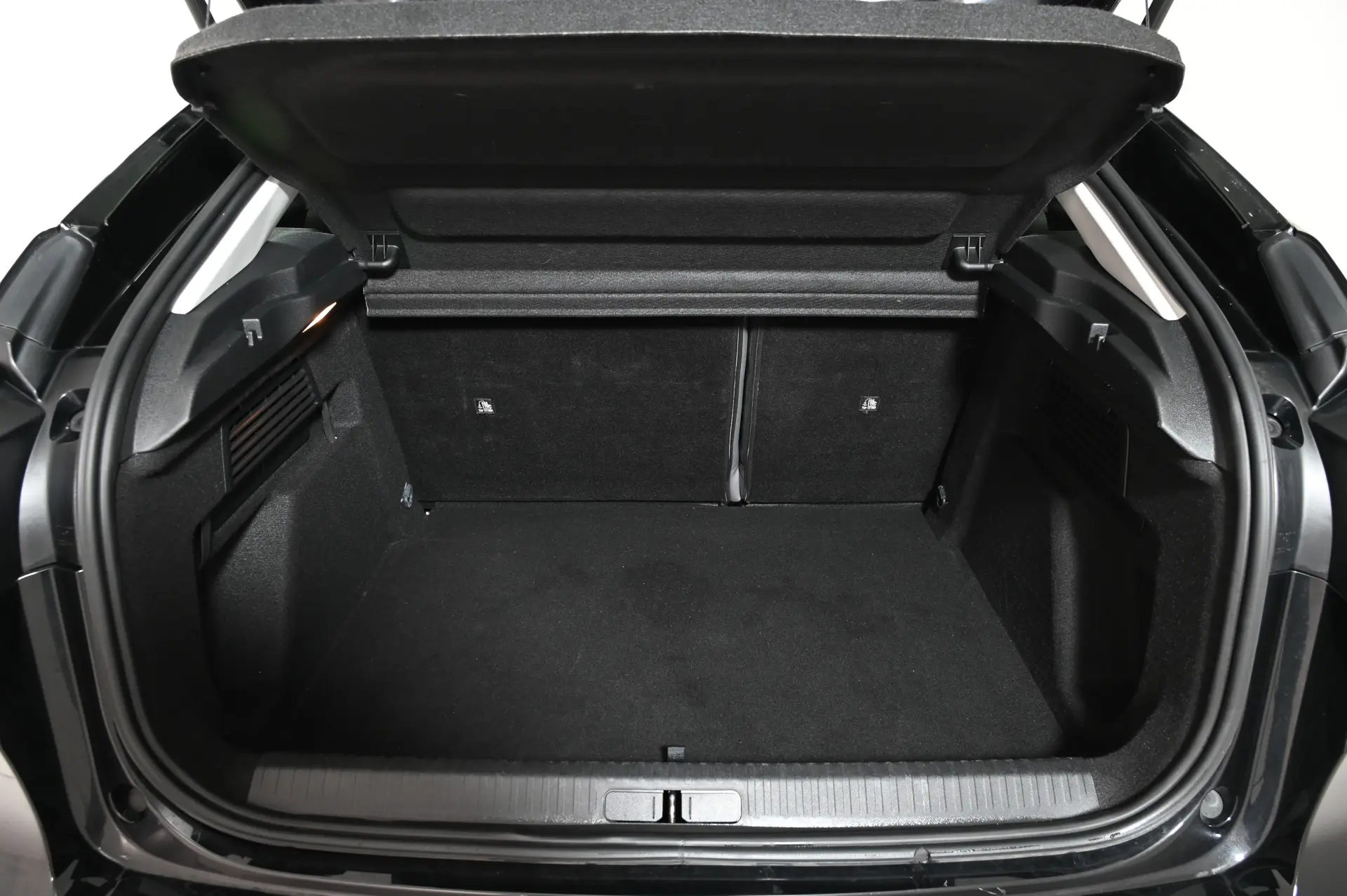 Citroen C4 1.2 Hybrid Plus e-DSC6 9