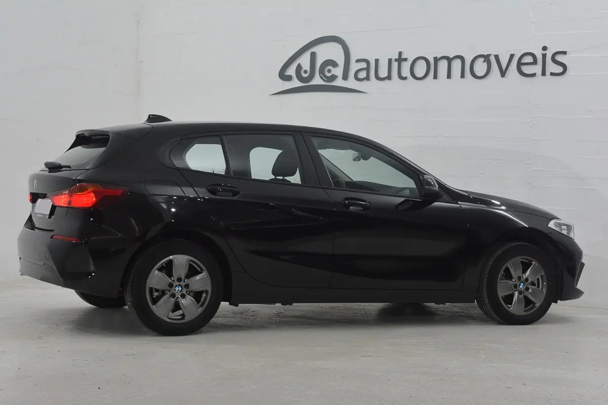 BMW 116 i Advantage 6