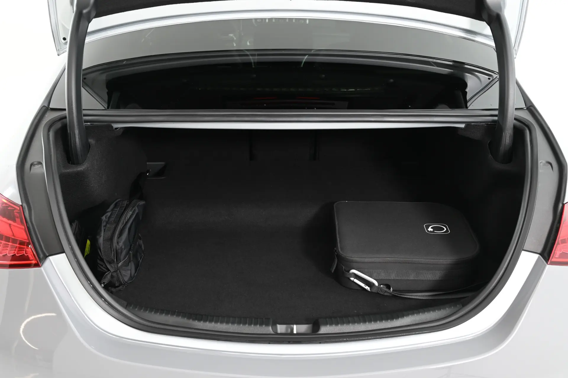 Mercedes-Benz C 63 AMG S E Performance 4Matic 12