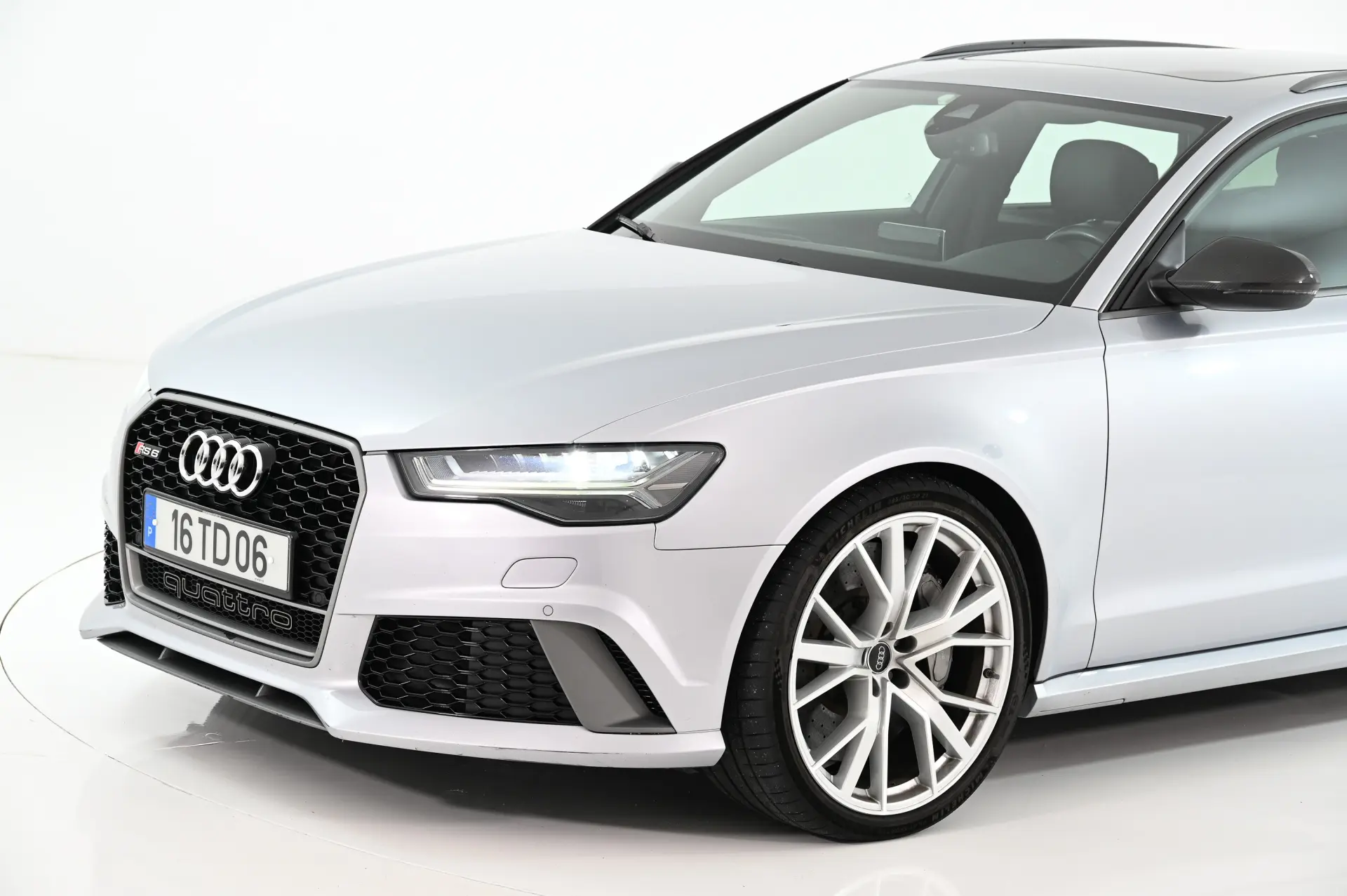 Audi RS6 Avant 4.0 TFSi Plus quattro Tiptronic 13