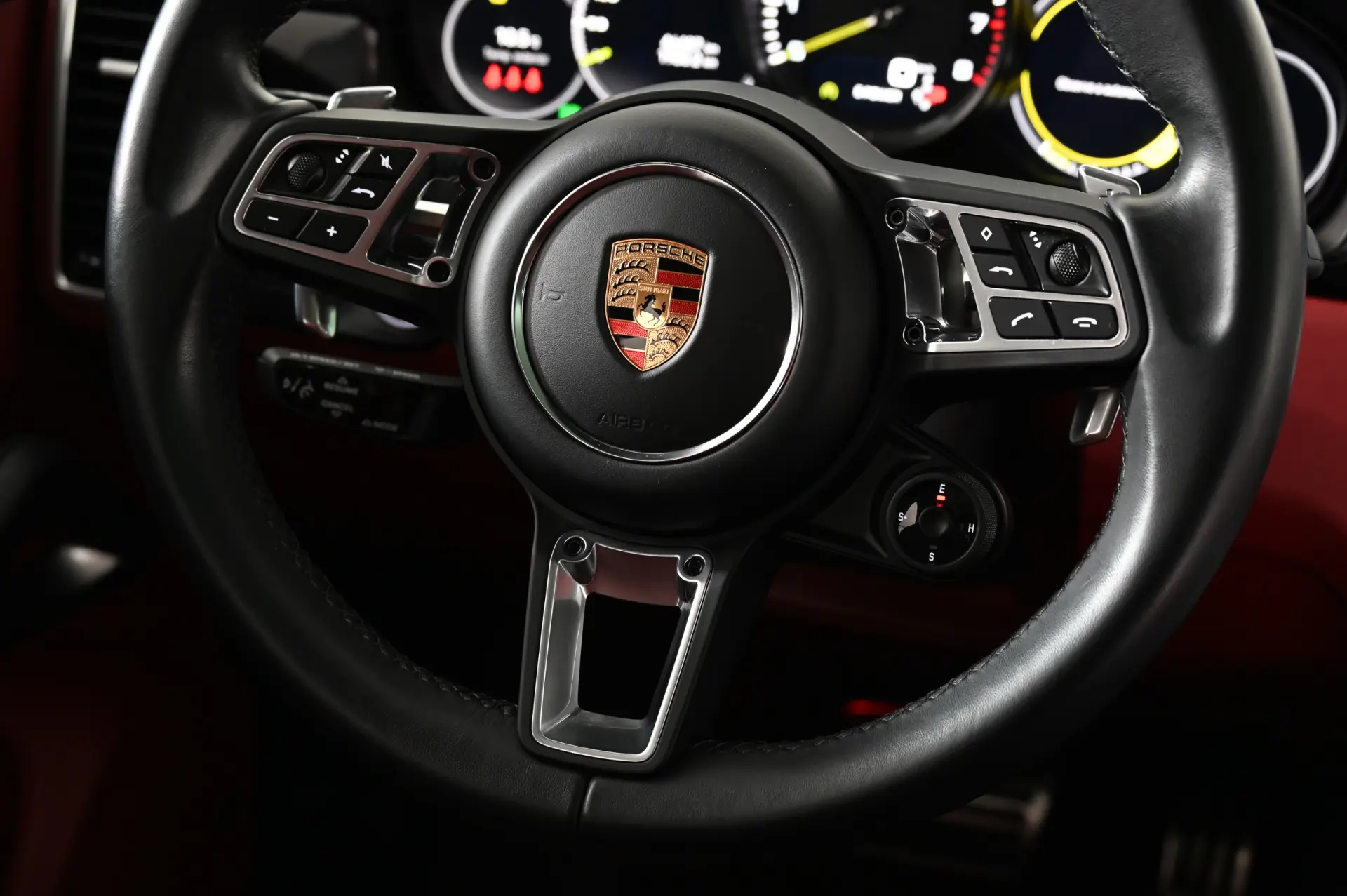 Porsche Cayenne Coupé Turbo S E-Hybrid 21