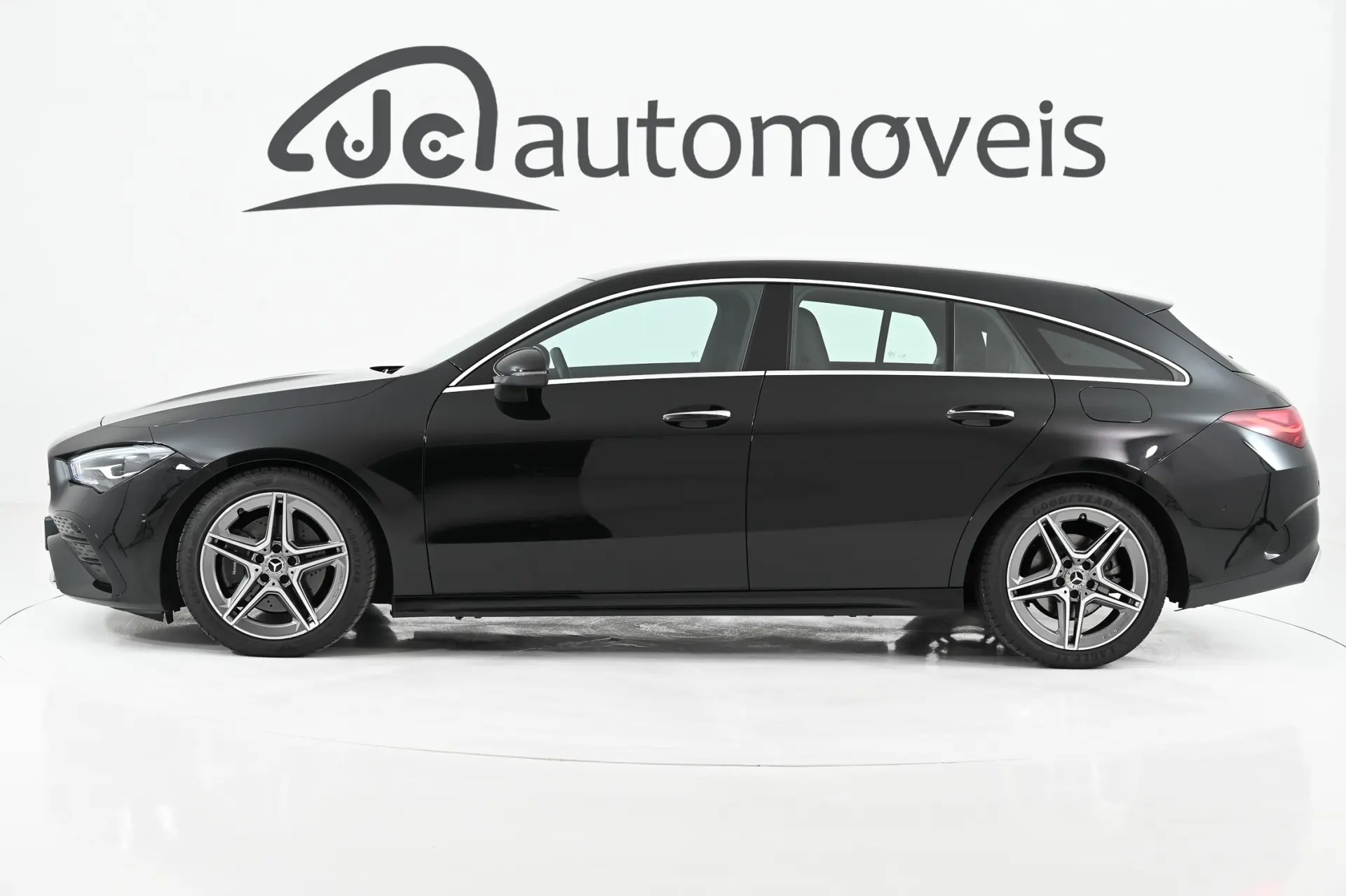 Mercedes-Benz CLA 200 d Shooting Brake AMG Line Aut. 7