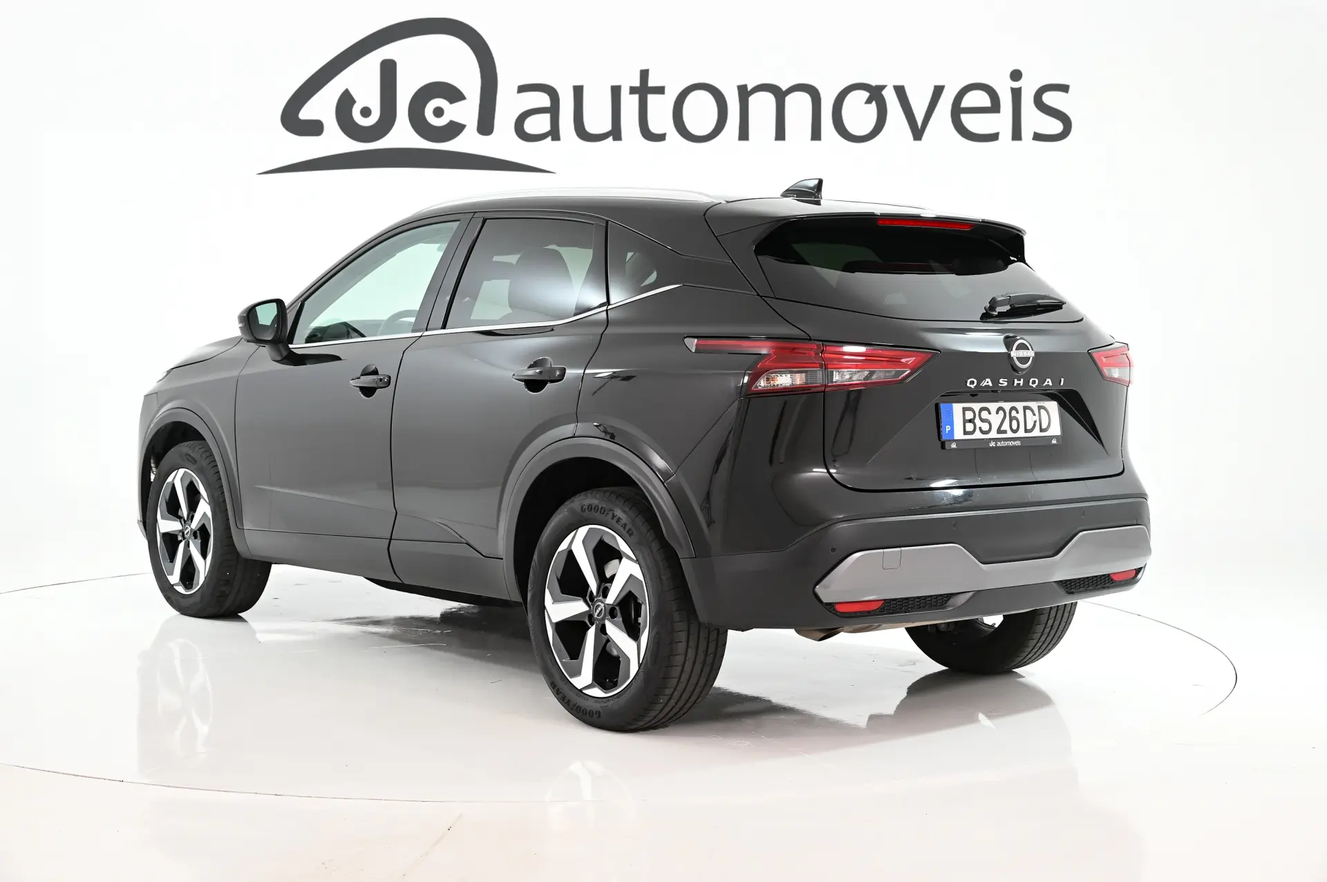 Nissan Qashqai 1.3 DIG-T N-Connecta 2