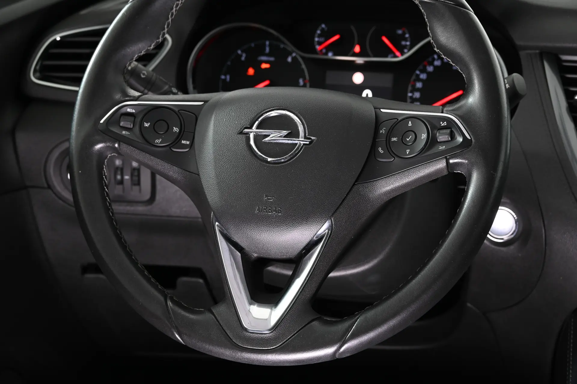 Opel Grandland X 1.5 CDTI Innovation 17