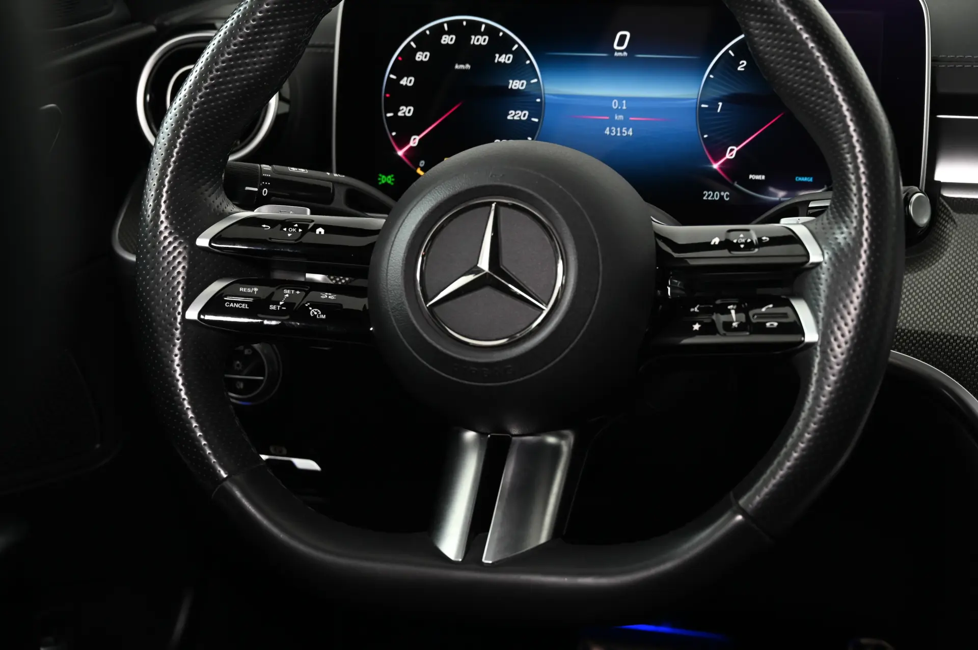 Mercedes-Benz C 300 d AMG Line 17
