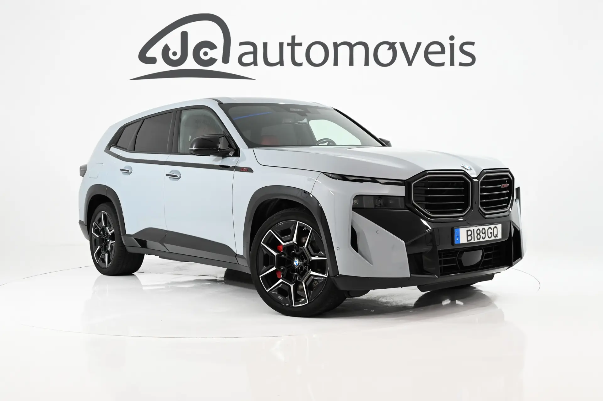 BMW XM Label Red 40