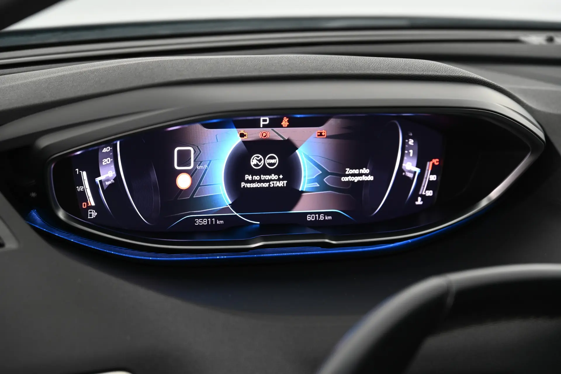 Peugeot 3008 1.2 PureTech Allure Pack EAT8 16