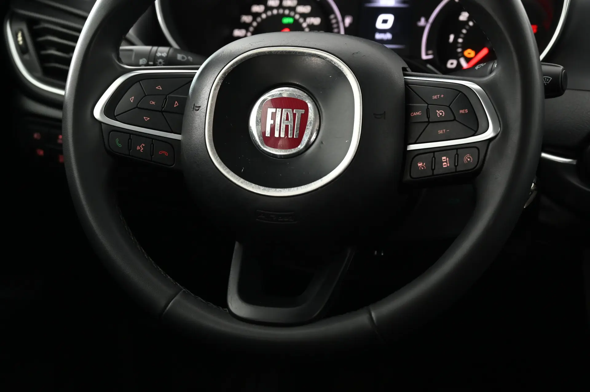 Fiat Tipo 1.3 M-Jet Lounge 12