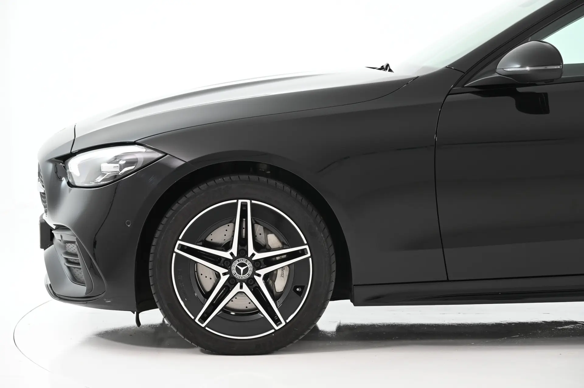 Mercedes-Benz C 300 de AMG Line 12