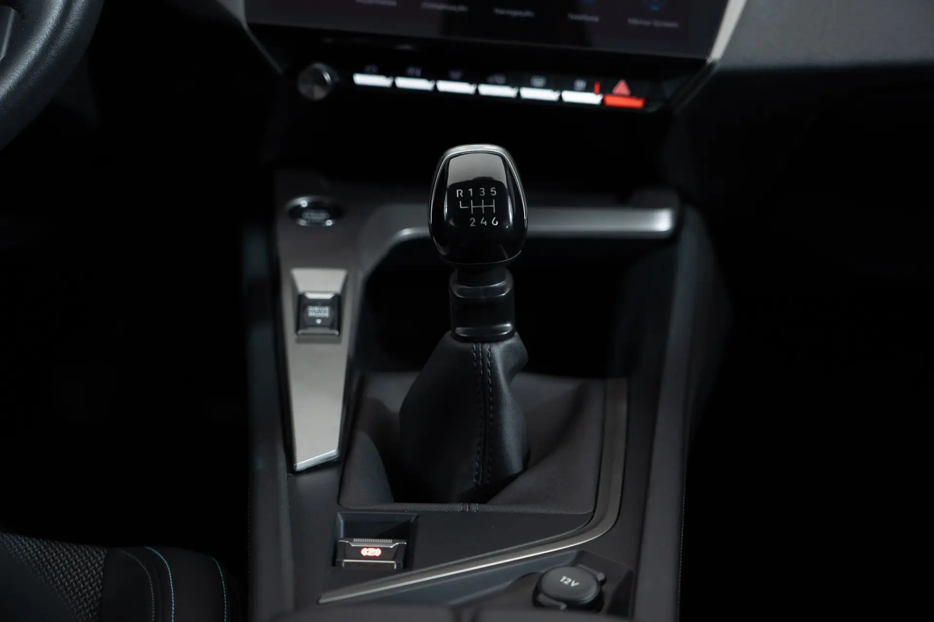 Peugeot 308 1.2 PureTech Allure Pack 26