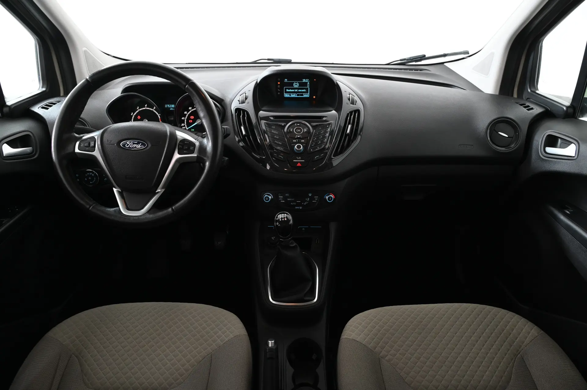 Ford Tourneo Courier 1.0 EcoBoost Titanium 3