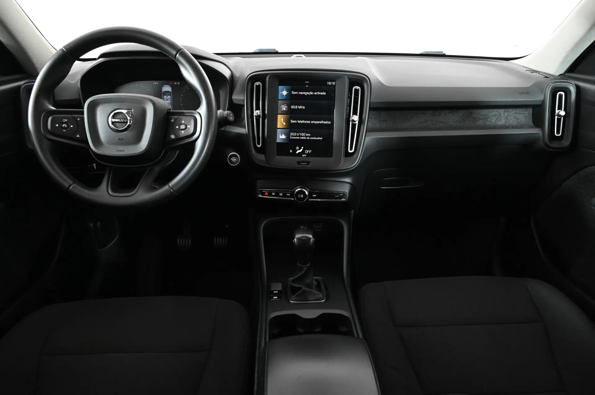 Volvo XC 40 1.5 T2 Momentum 3