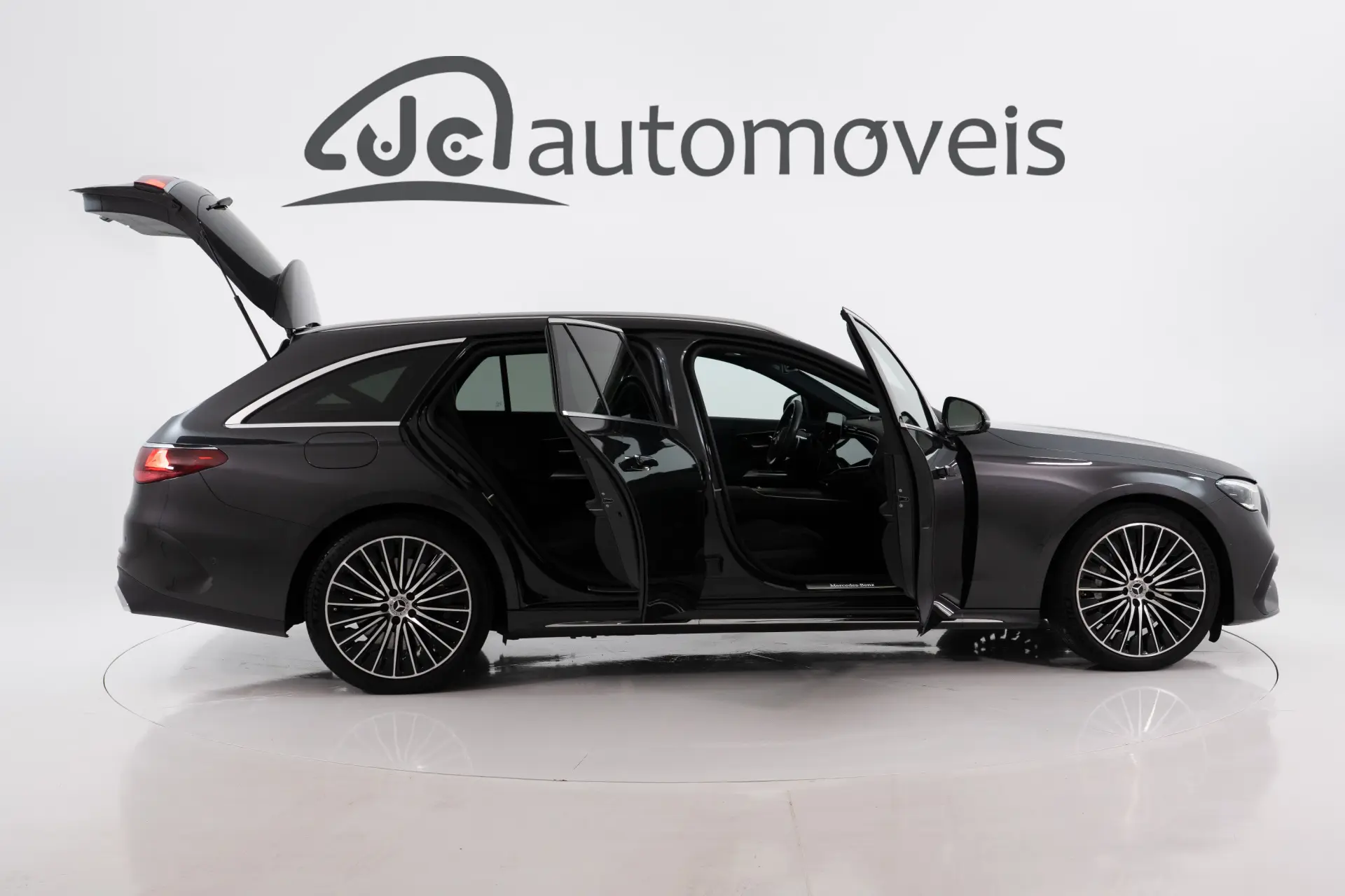 Mercedes-Benz E 300 e AMG Line 6
