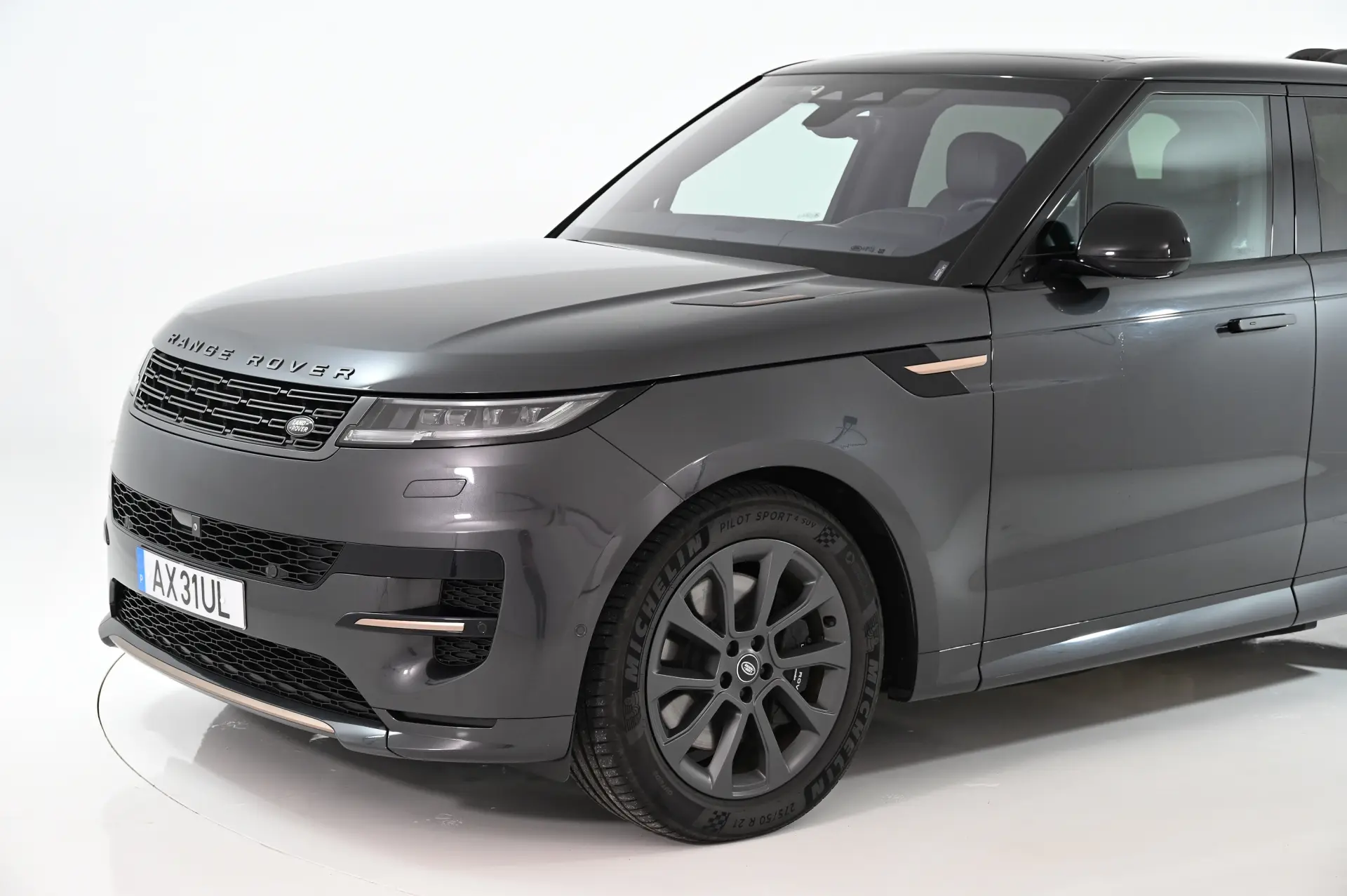 Land Rover Range Rover Sport 3.0 P440e Dynamic HSE 11