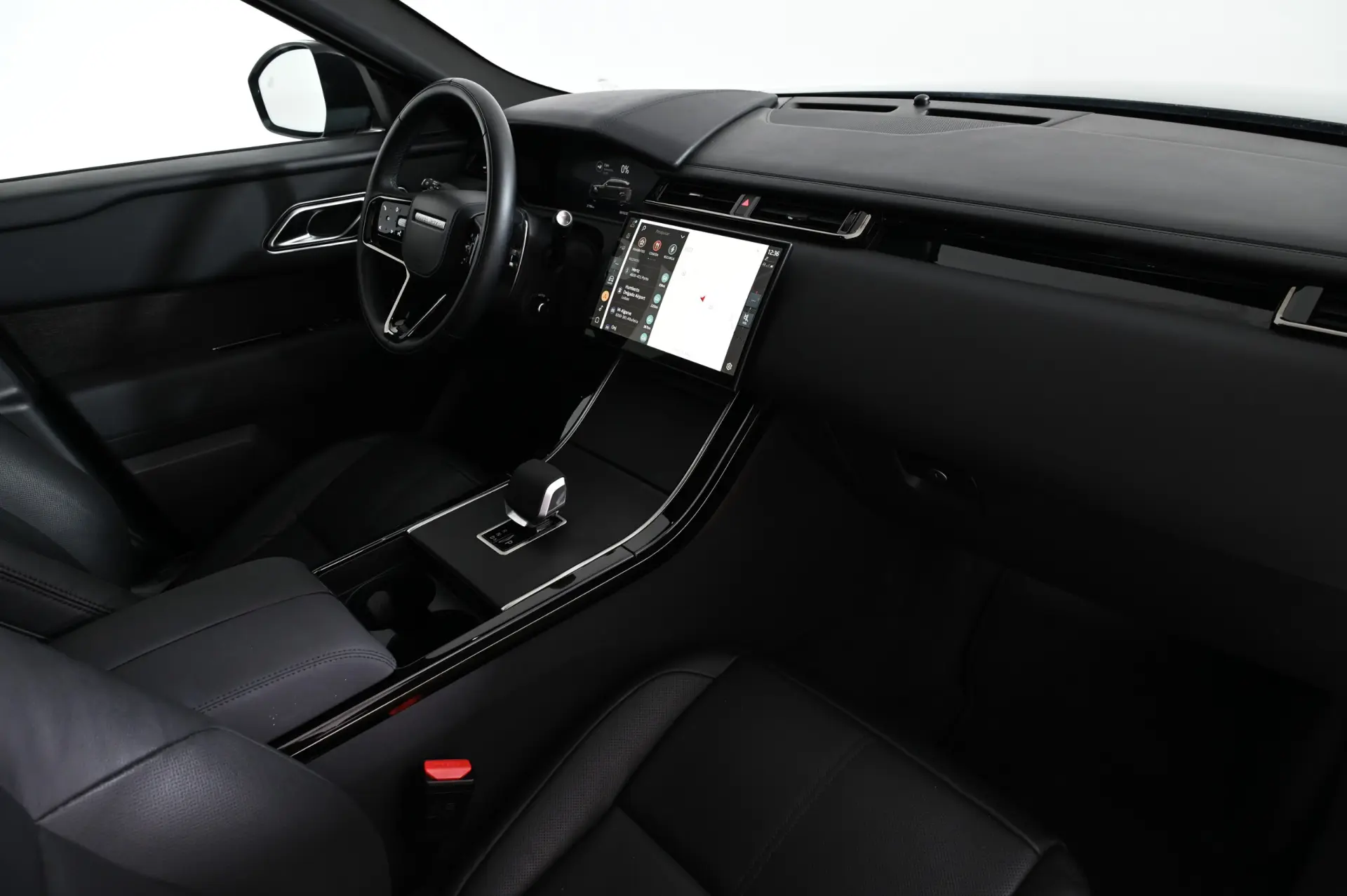 Land Rover Range Rover Velar 2.0 P400e AWD Dynamic SE 18