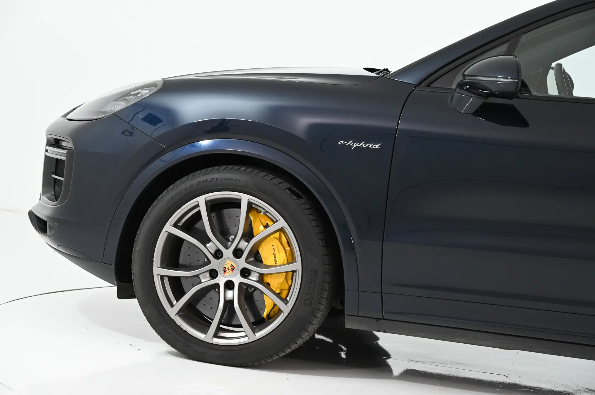 Porsche Cayenne Coupé Turbo S E-Hybrid 12