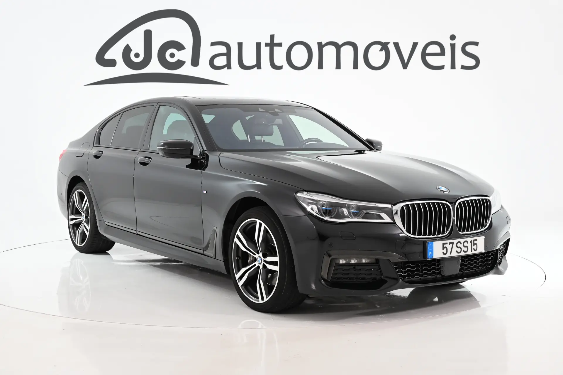 BMW 740 d xDrive Pack M Auto 1