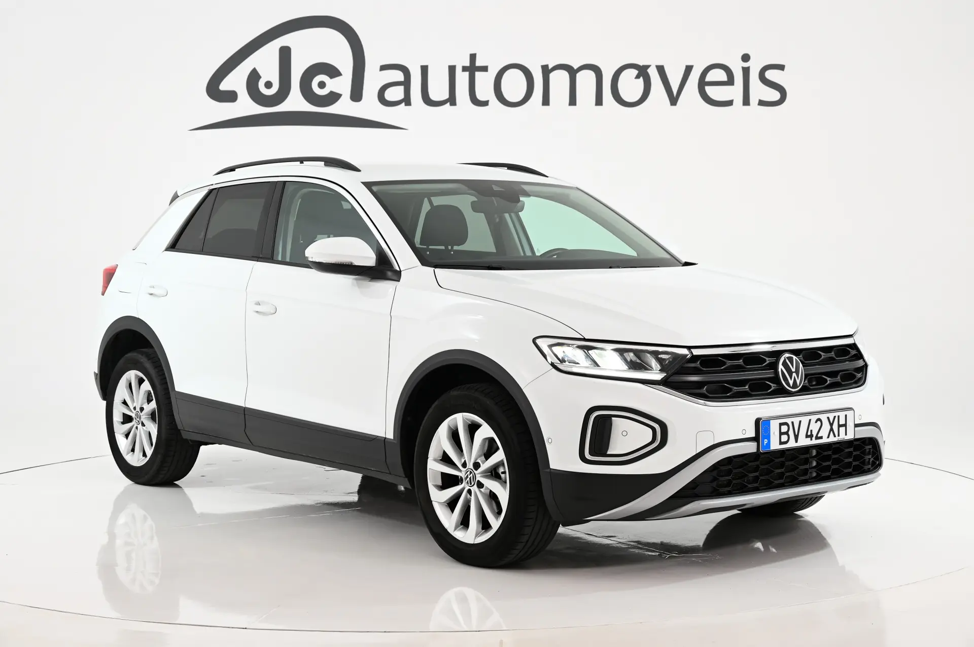 Volkswagen T-Roc 1.0 TSI Urban 1