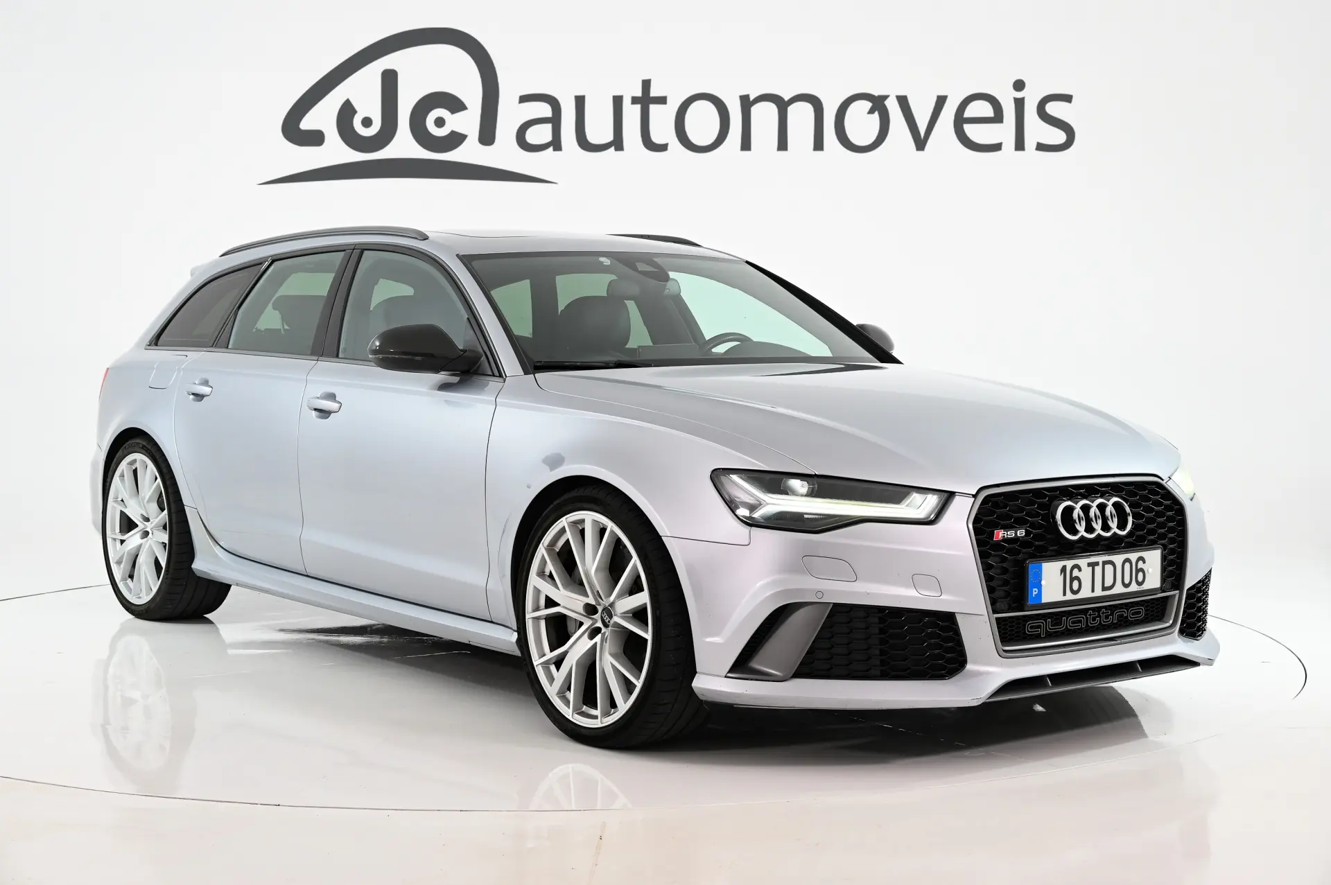 Audi RS6 Avant 4.0 TFSi Plus quattro Tiptronic 1