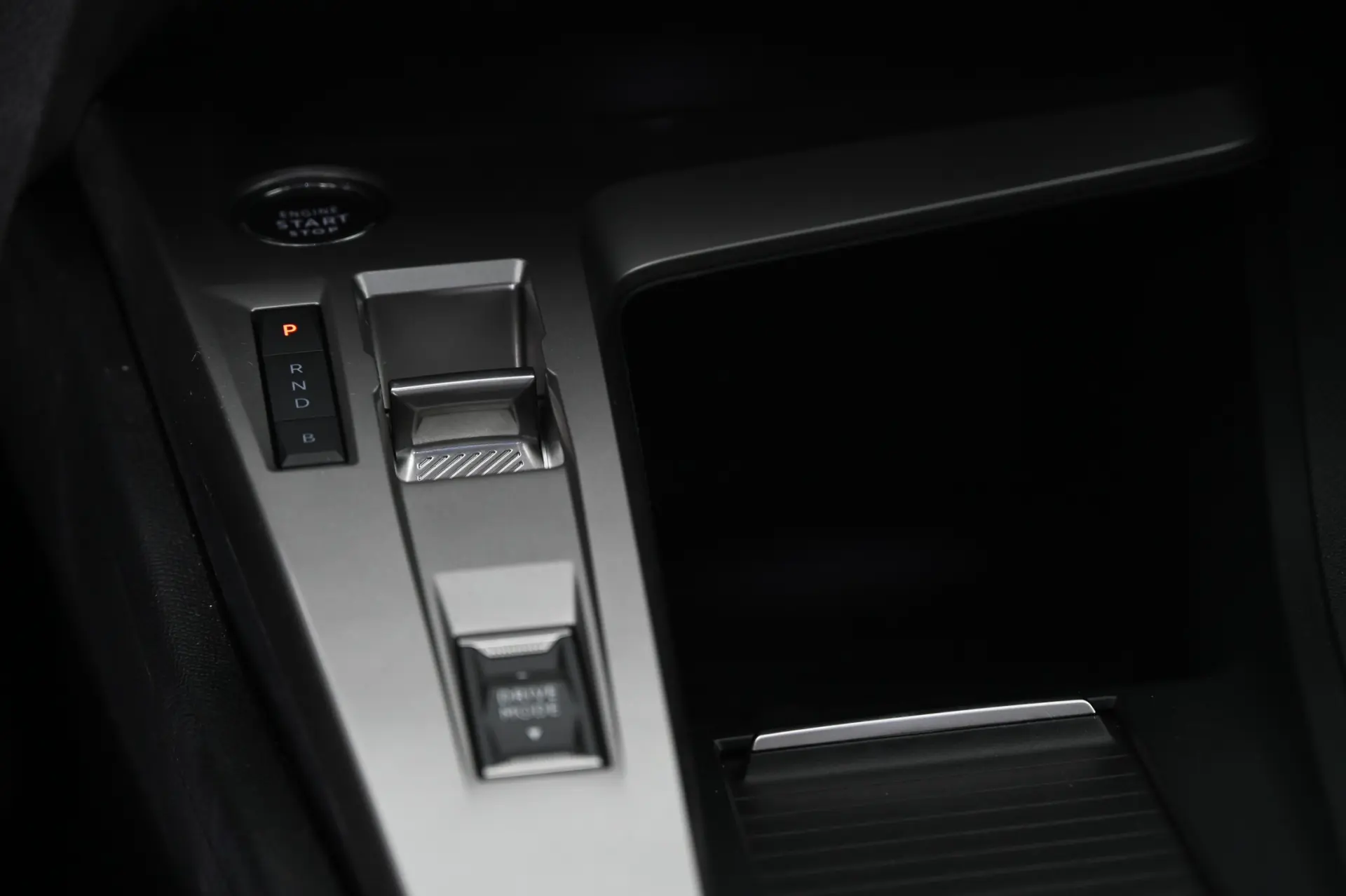Peugeot e-308 54 kWh Style 24