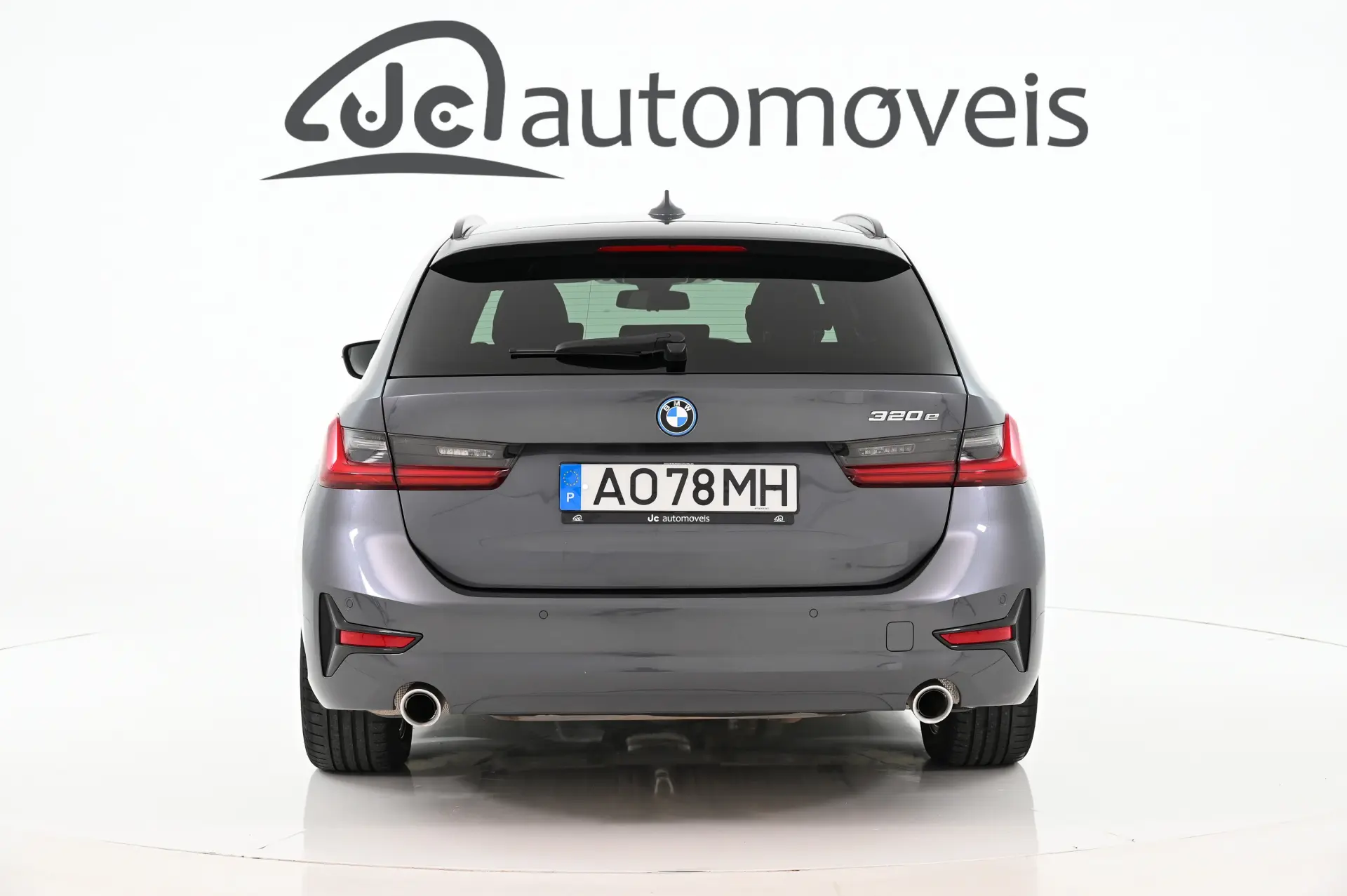 BMW 320 e Auto 8