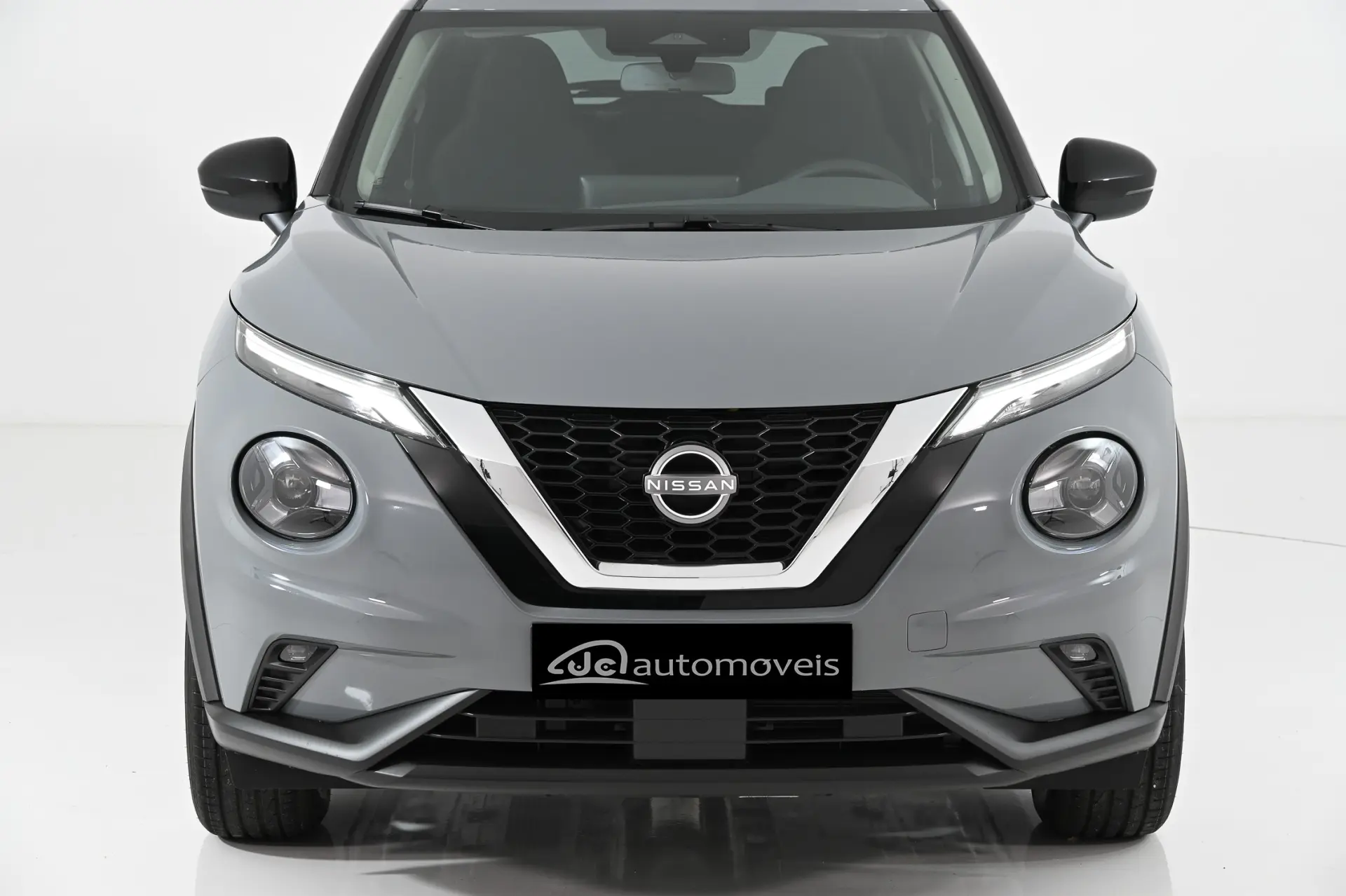 Nissan Juke 1.0 DIG-T N-Connecta DCT 11