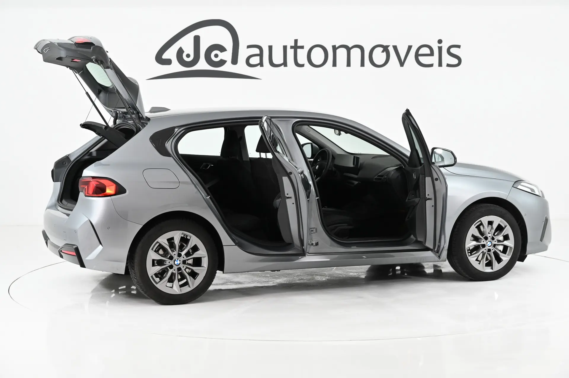 BMW 116 Standard 6