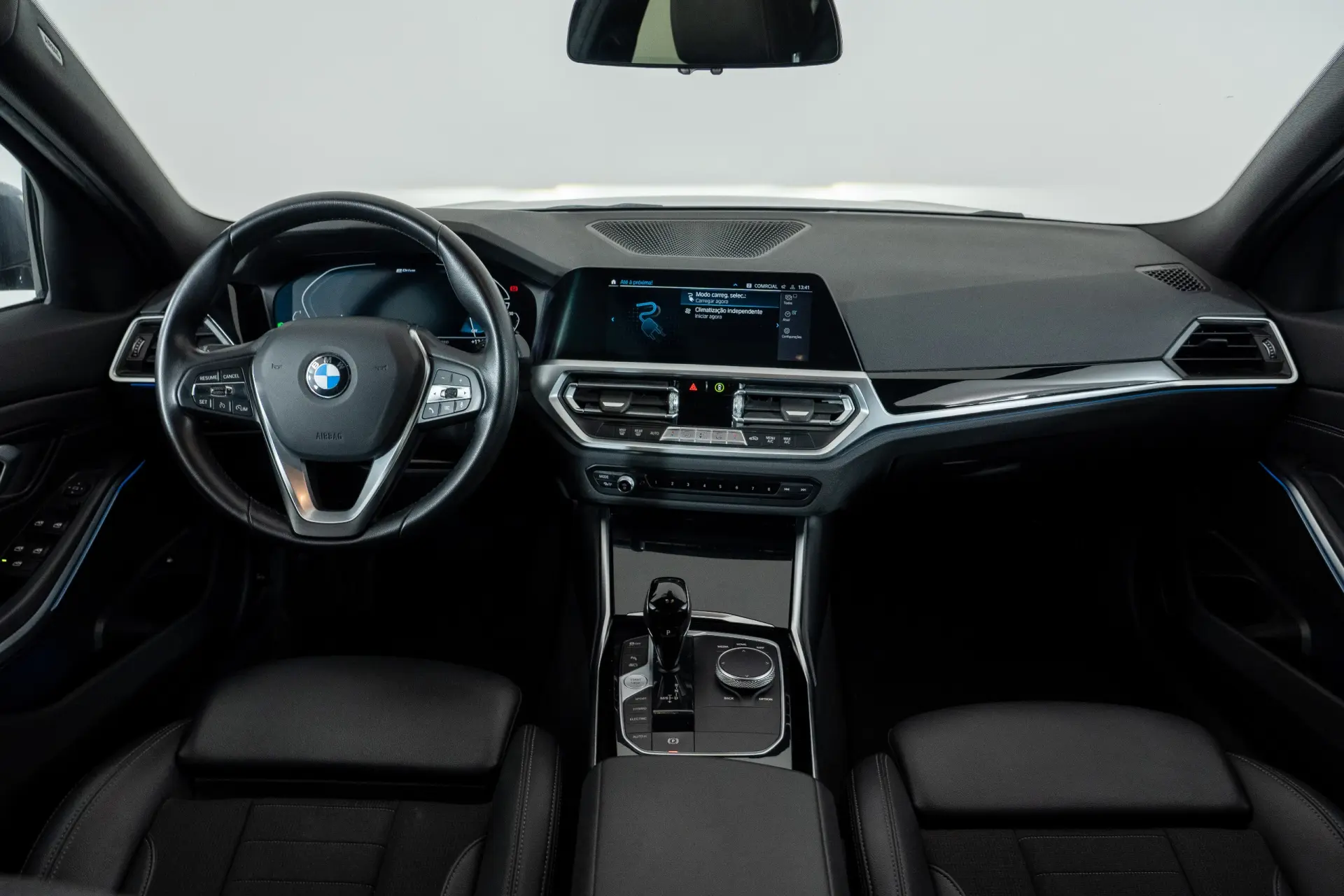 BMW 320 e Corporate Edition Auto 3