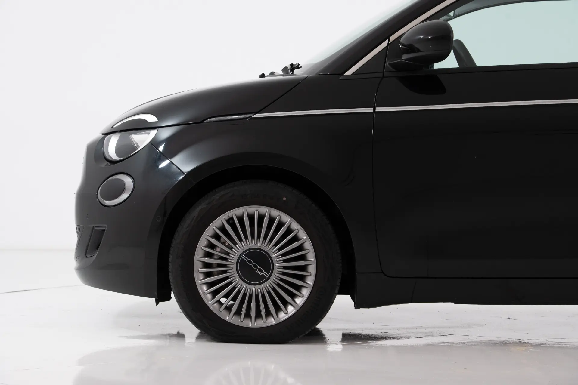 Fiat 500e Outro 11