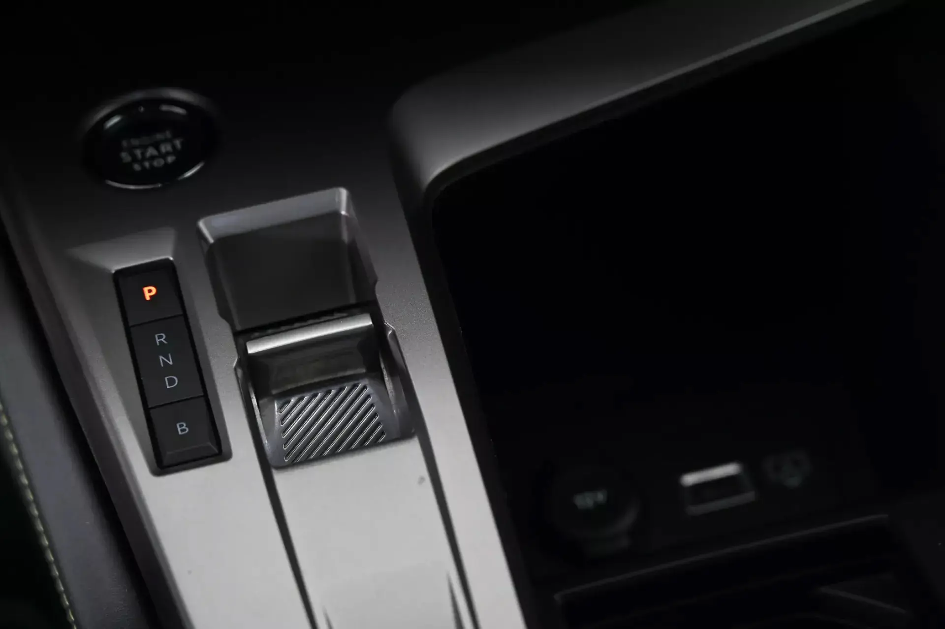 Peugeot 308 1.6 Hybrid GT Pack e-EAT8 17