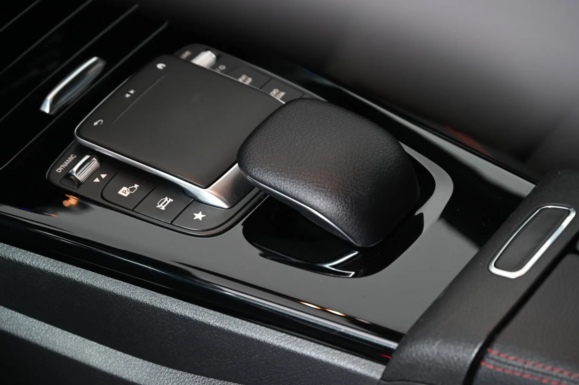 Mercedes-Benz A 180 d AMG Line Aut. 23