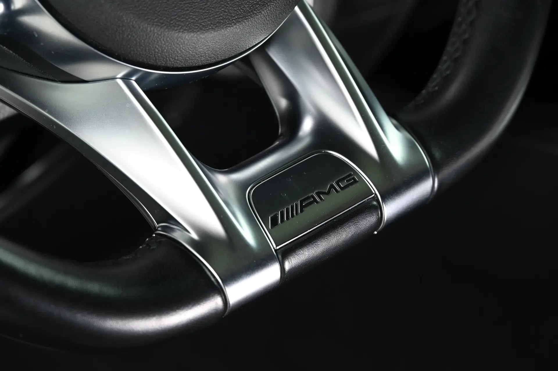 Mercedes-Benz GLE 53 AMG 4Matic+ 25