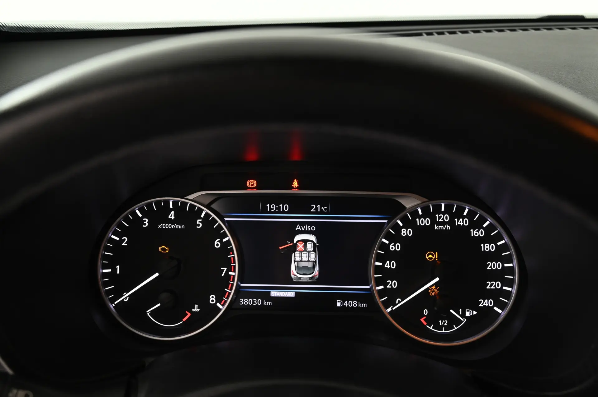 Nissan Juke 1.0 DIG-T Tekna 19