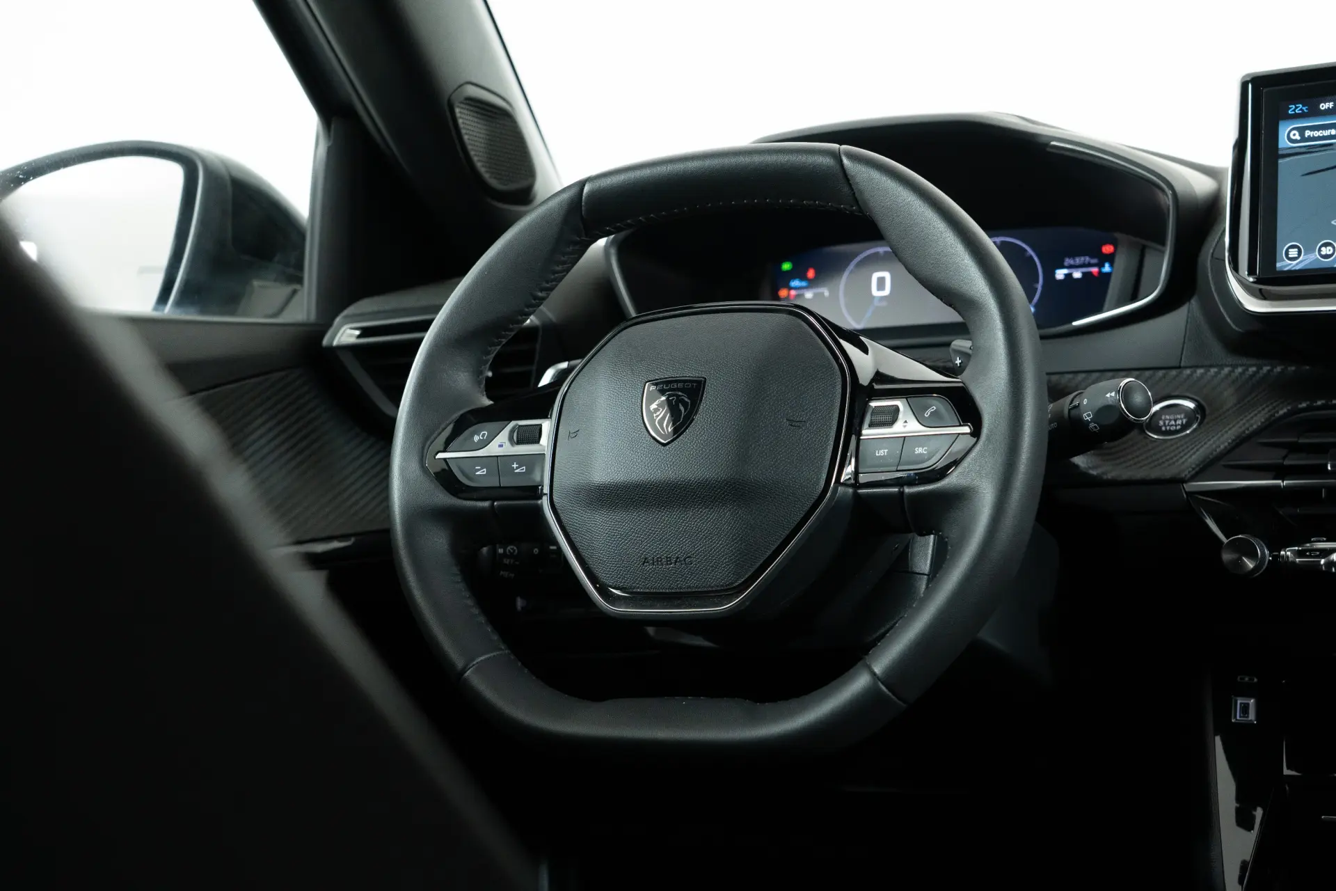 Peugeot 2008 1.2 PureTech Allure Pack EAT8 19