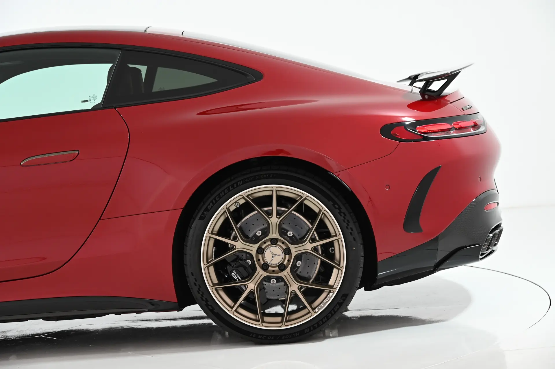 Mercedes-Benz AMG GT 63 Pro 4Matic+ 20
