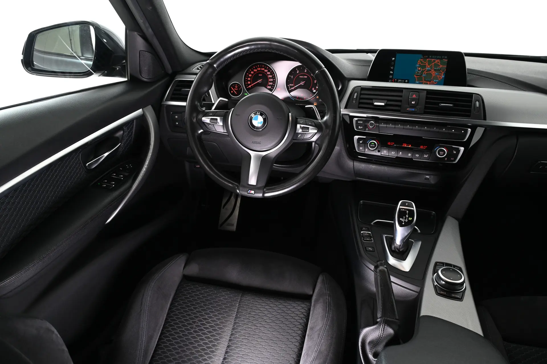 BMW 320 d Pack M Auto 15