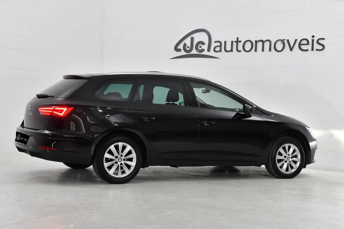 SEAT Leon ST 1.6 TDI Style S/S 7