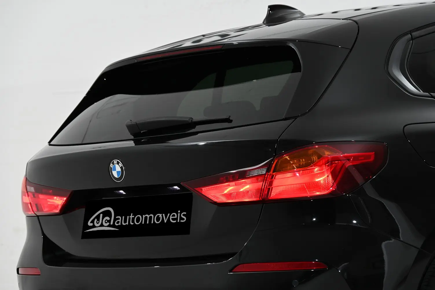 BMW 116 i Advantage Auto 10