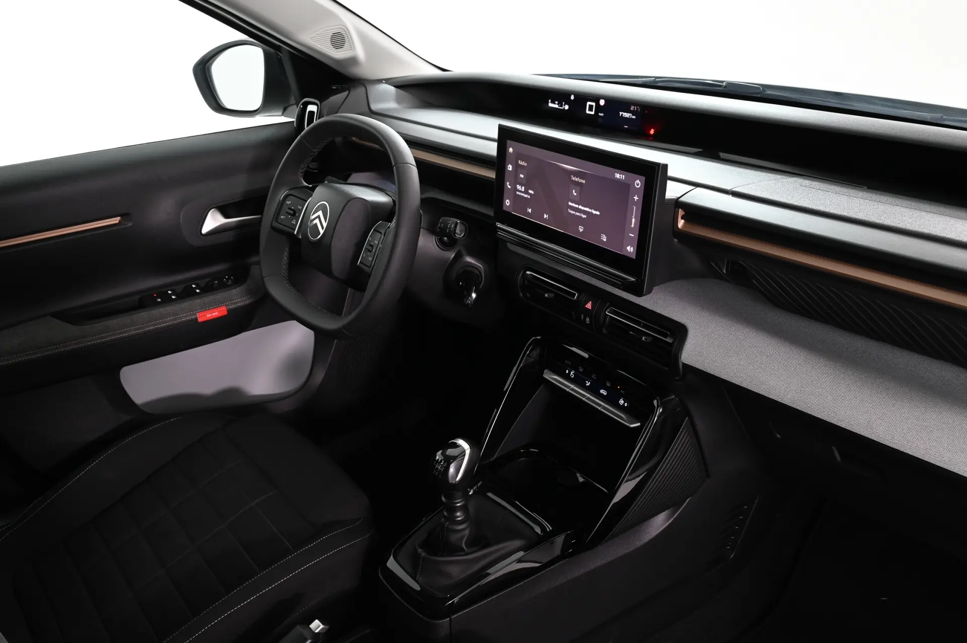 Citroen C3 Aircross 1.2 PureTech Plus 23