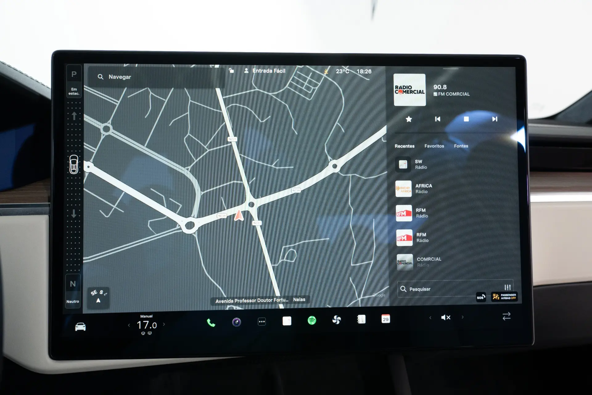 Tesla Model X Long Range AWD 31