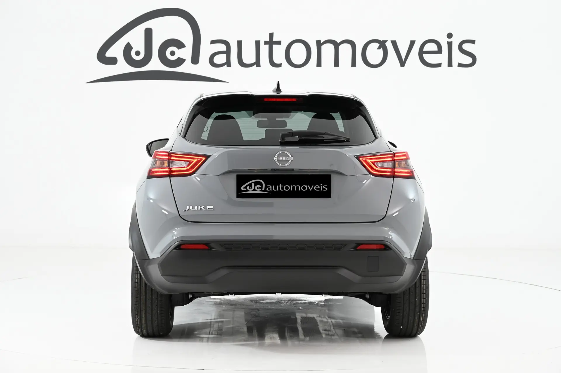 Nissan Juke 1.0 DIG-T N-Connecta DCT 8