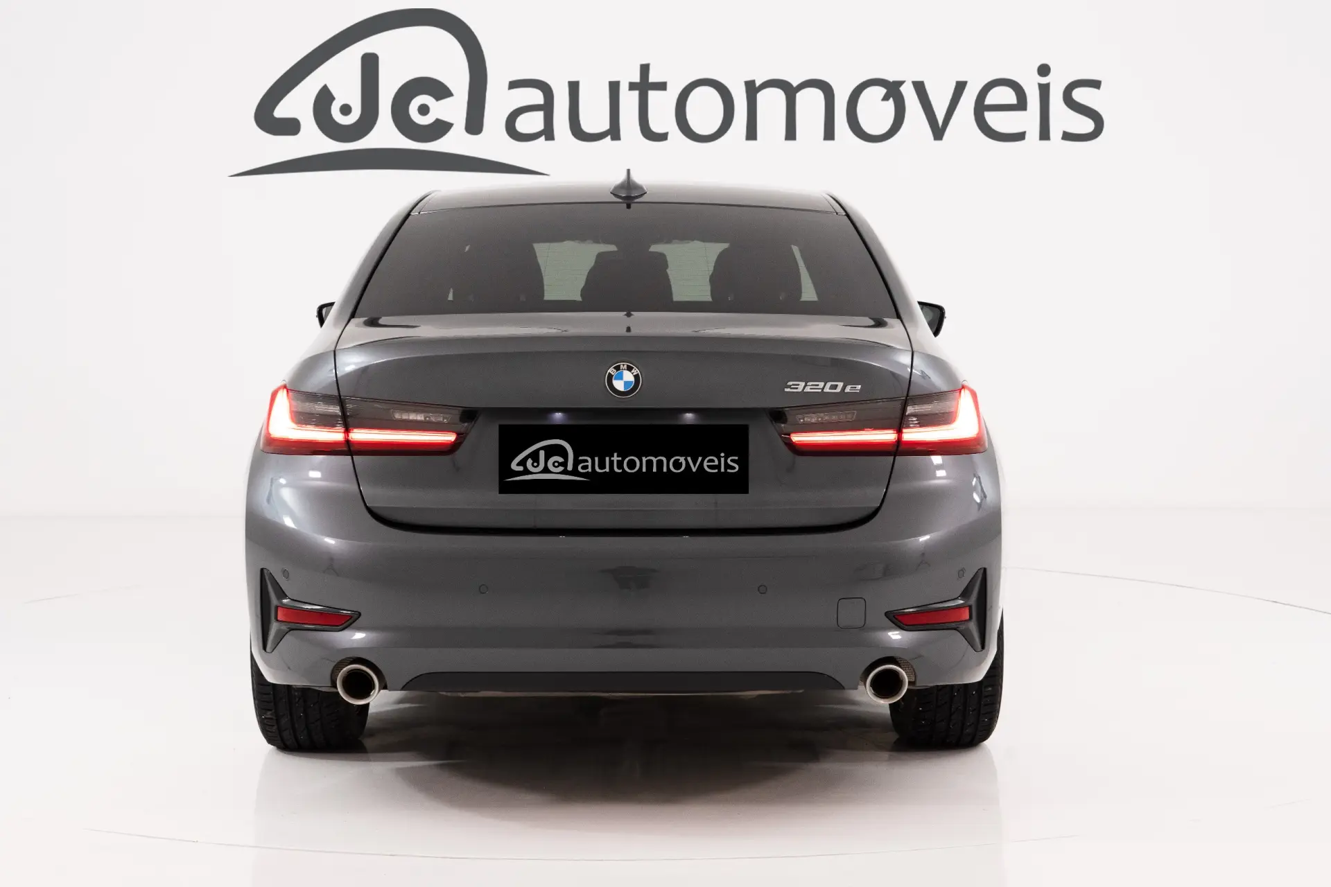 BMW 320 e Corporate Edition Auto 8